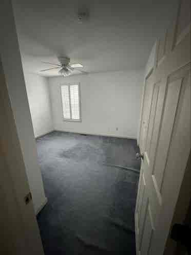Private Room For Rent/ Shared Bath