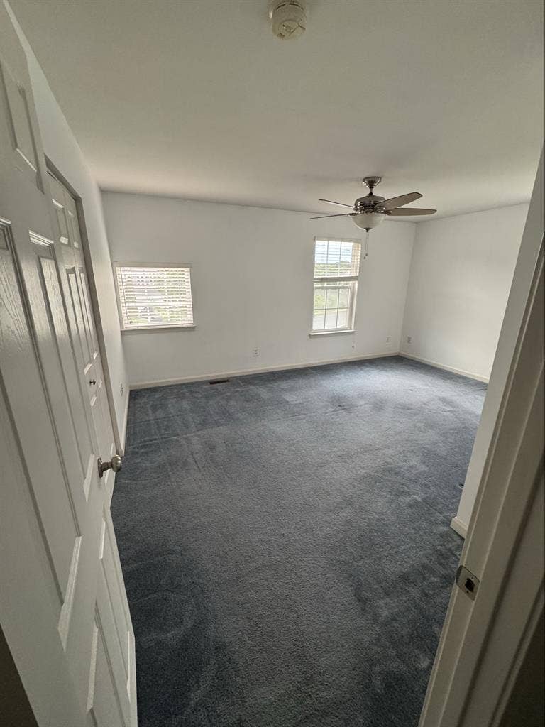 Private Room For Rent/ Shared Bath