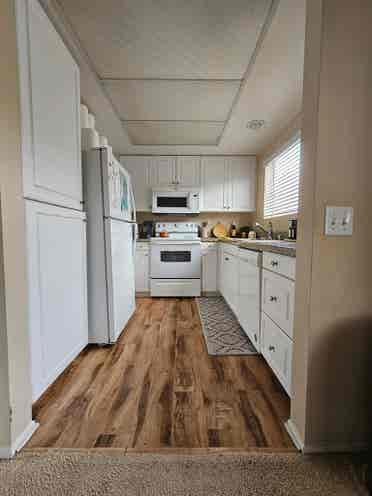 [Looking for a Female Roommate]