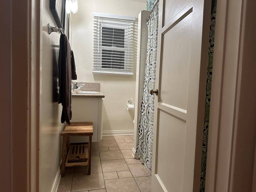 Private Room Next to CSULB