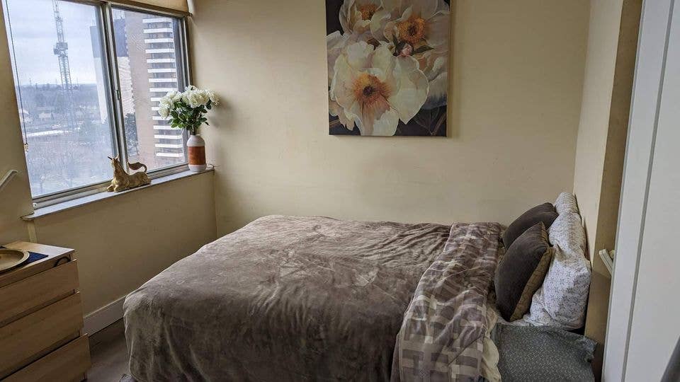 Private room near Seneca College