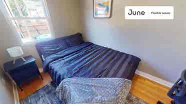 3 BR in Chicago