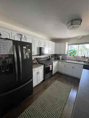 Private room in 2 bedroom house
