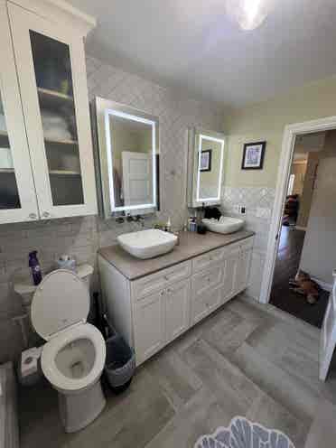 Private room in 2 bedroom house