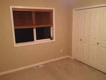 Flat rate! Includes utilities/WIFI