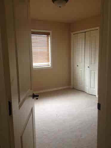 Flat rate! Includes utilities/WIFI
