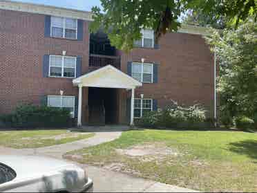 Looking for Roommate!!
