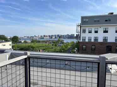 Jeffries Point Room ( Move In)