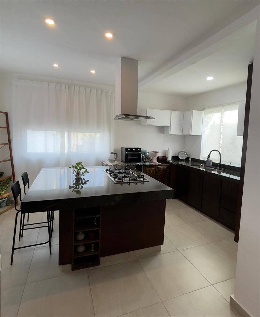 Private, Clean & Cozy Room