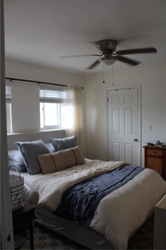 Bath: room for rent