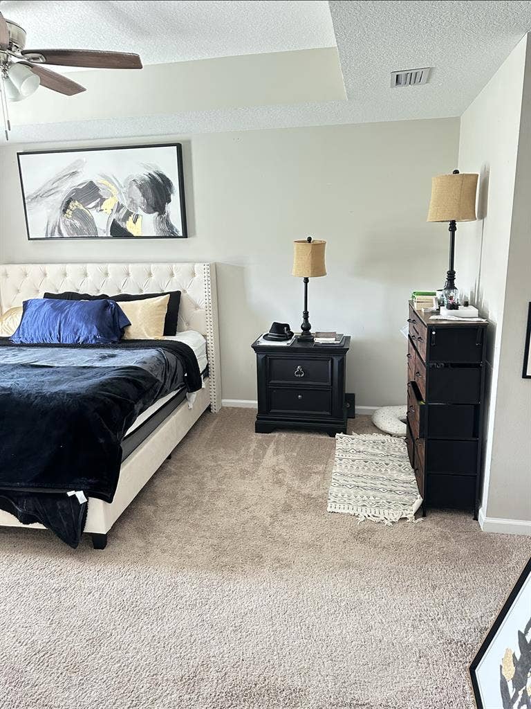 Modern quiet and cozy home for you