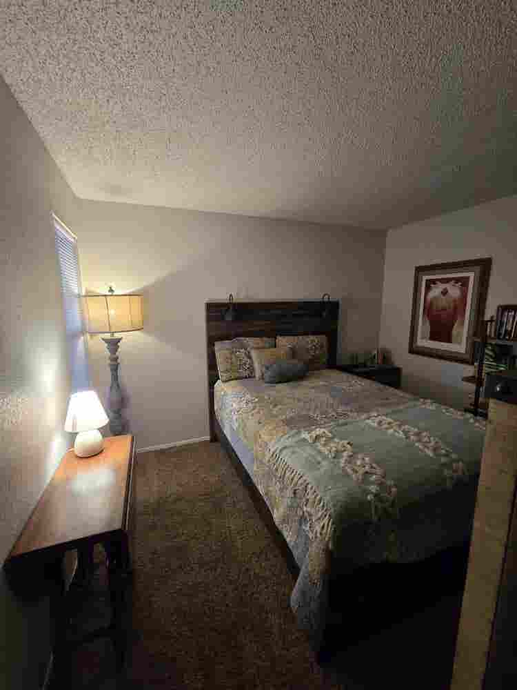 Female only. Furnished. Private Bth
