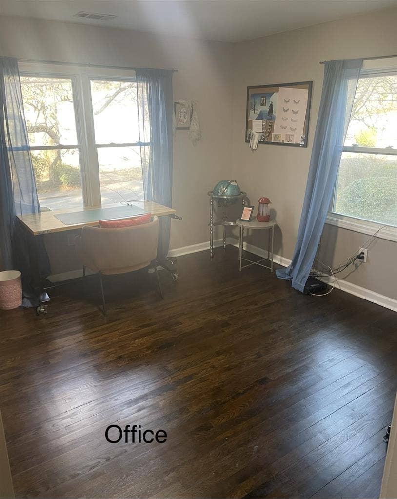 Master Bedroom/Private Bathroom
