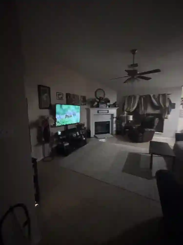 2 - Rooms for Rent Monthly Basis