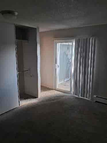 Cherry Creek/Glendale Area