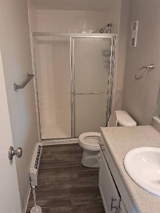 Cherry Creek/Glendale Area