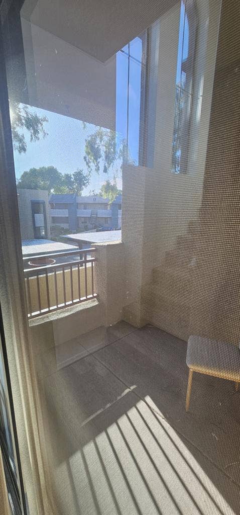 Looking for a roommate (townhouse)