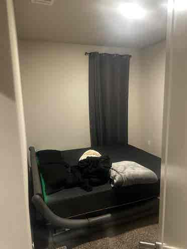 Room for rent, bills included