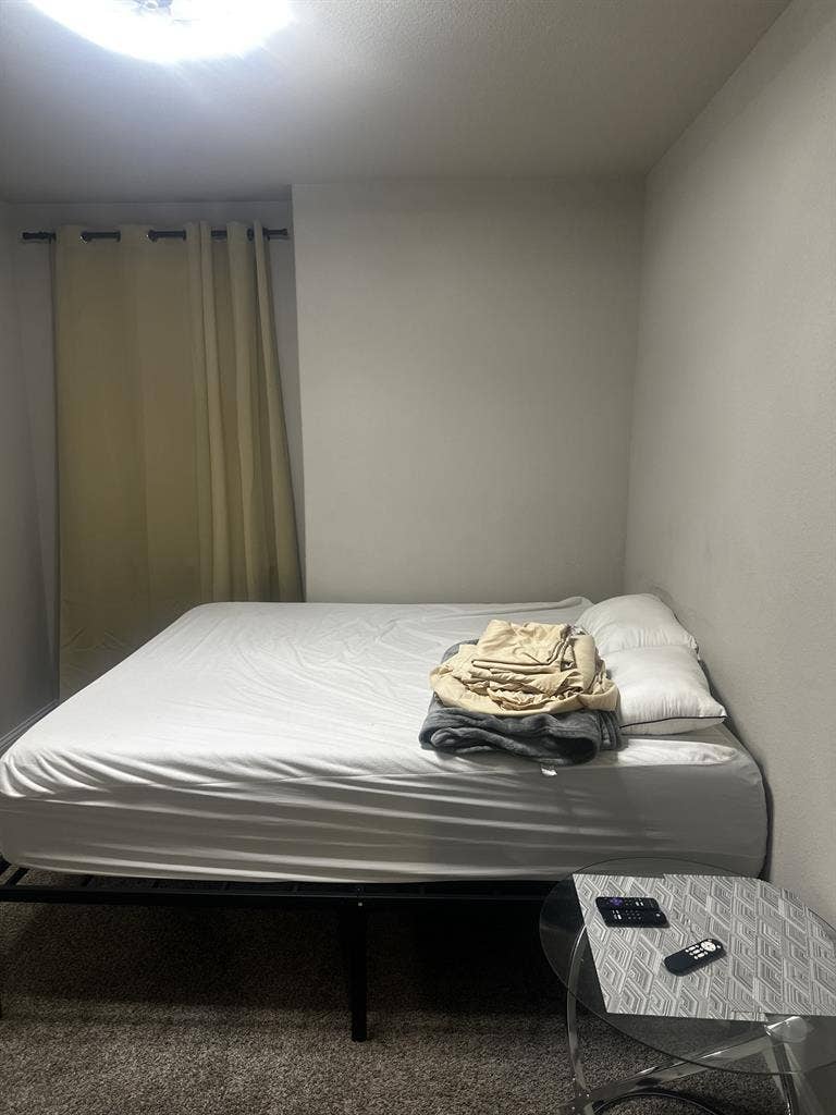 Room for rent, bills included