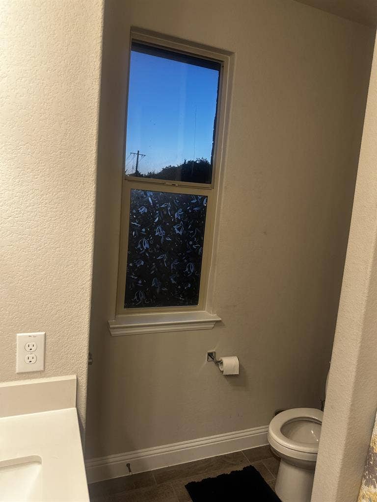 Room for rent, bills included
