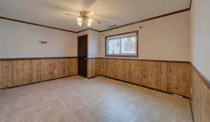 ROOM FOR RENT - NO DEPOSIT/ CREDIT