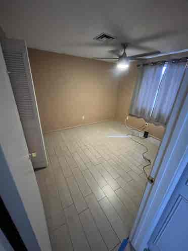 Two rooms for rent!