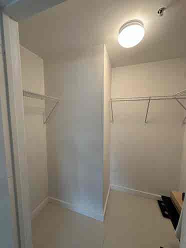 Room available in Downtown Miami