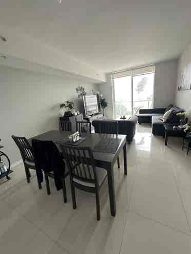 Room available in Downtown Miami