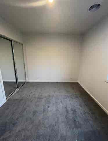 HOUSEMATE WANTED