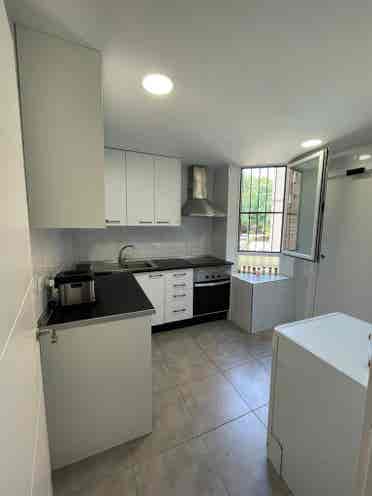 Habitación en Madrid para chica