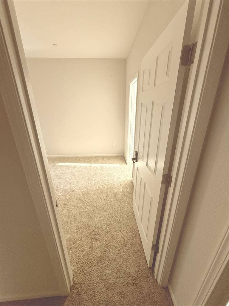 Bedroom with a walking closet