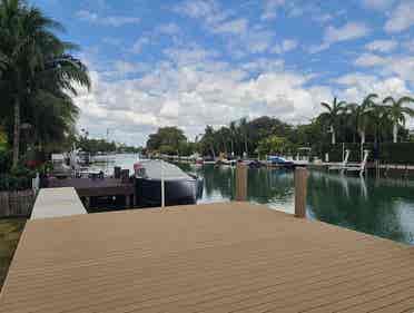 Private Room Waterfront House