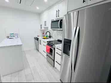 Looking for female roommate