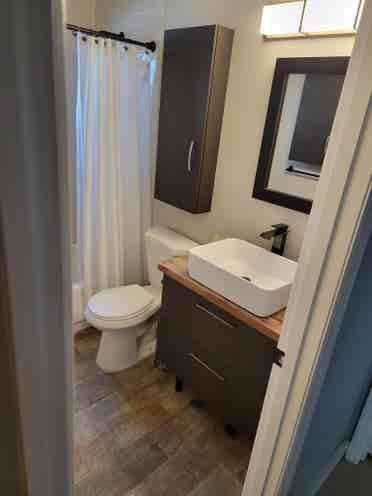 Room for Rent in Modern House