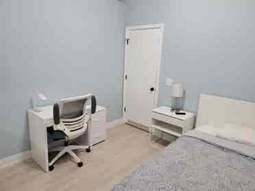 Room for Rent in Modern House