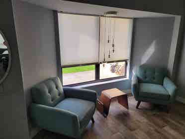 Room for Rent in Modern House