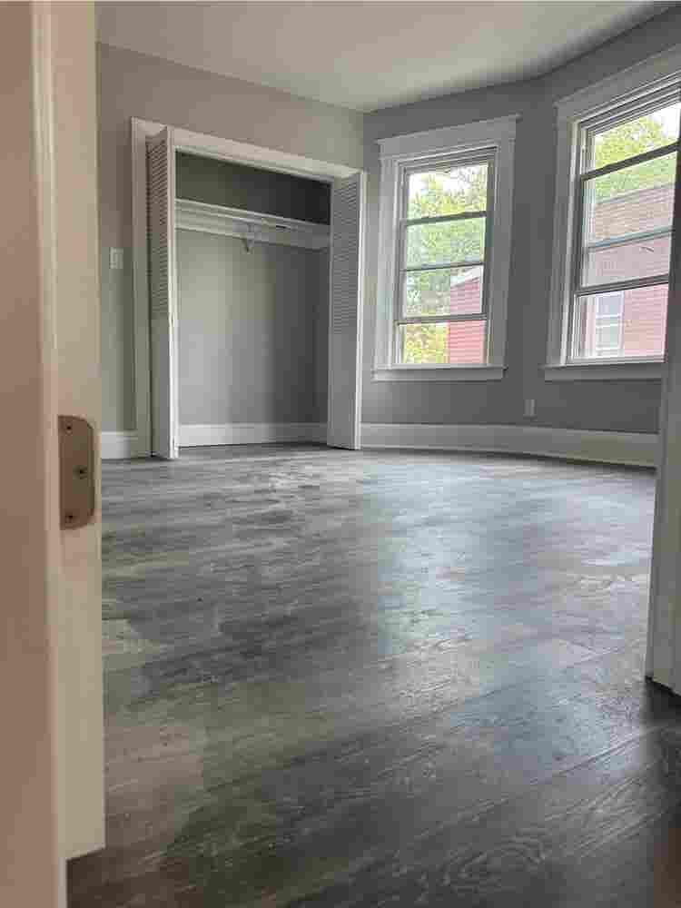 New Apartment Available!!