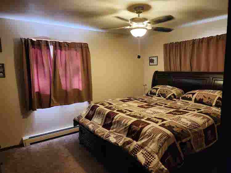 Large bedroom available immediately