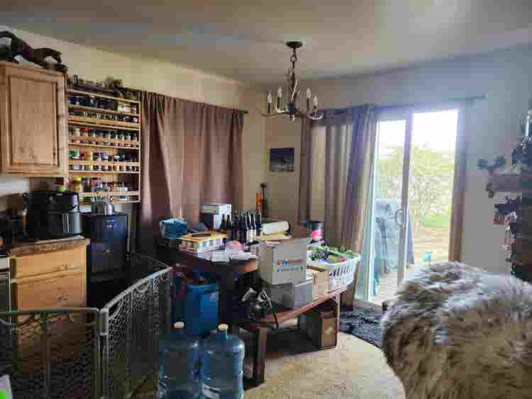 Large bedroom available immediately