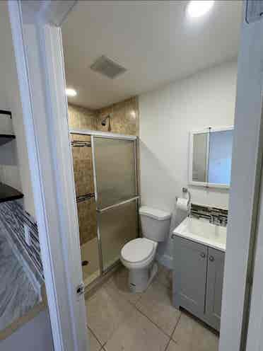 Private Cozy Studio - All Utilities