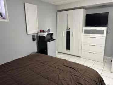Furnished room private bathroom