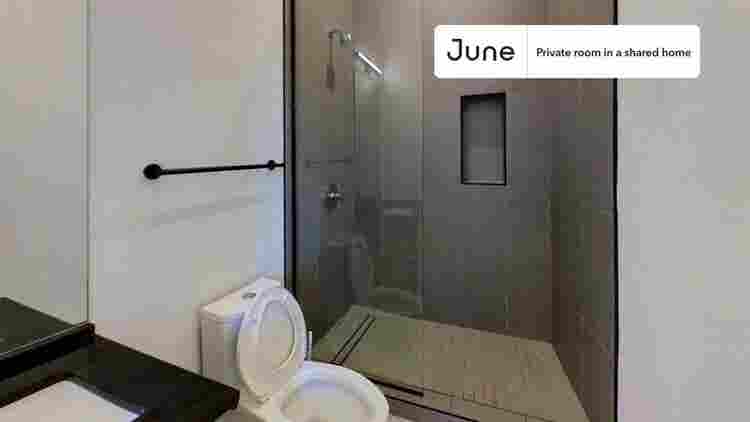 4 BR in Chicago