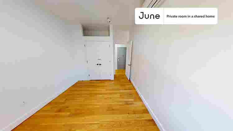 5 BR in New York City