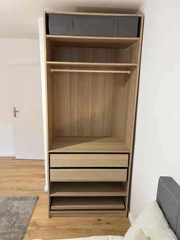 Modern sqm room Alt-Treptow