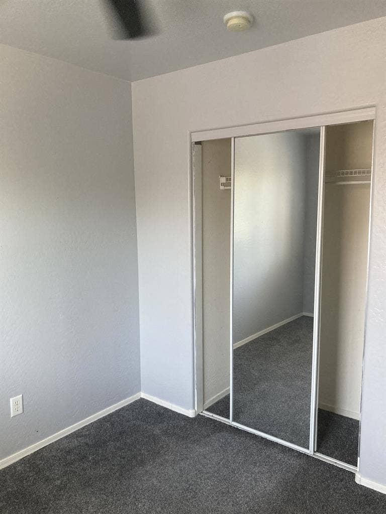 Room for rent w/ private bathroom