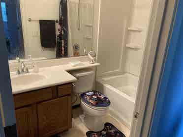 Room for rent w/ private bathroom