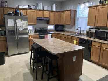 Room for rent w/ private bathroom