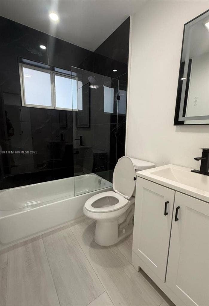 New Bedroom with private bathroom