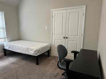 ROOM TO RENT FOR UTD STUDENTS