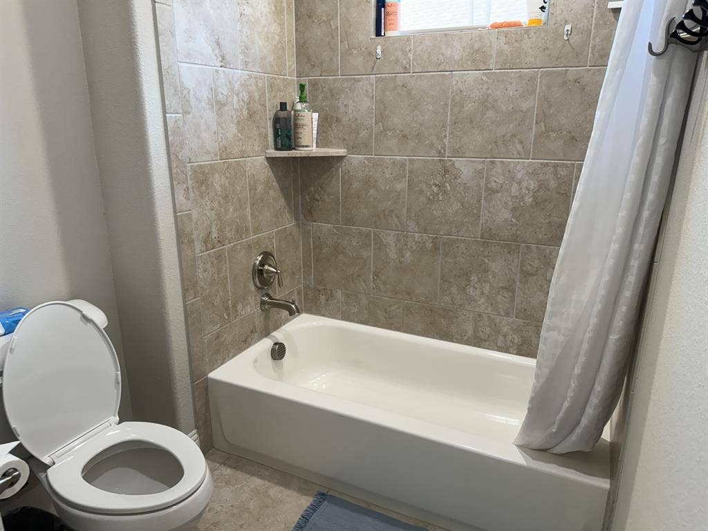 ROOM TO RENT FOR UTD STUDENTS